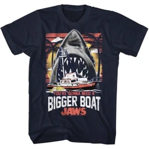 Jaws 70er Thriller Film Palmen Sonnenuntergang Orca Need A Bigger Boat Herren T-Shirt - Bild 1 von 5