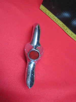 Dodge Dart & Phoenix 1960 luz trasera moldura moldura corona moldura con reflector Foto 1 de 4