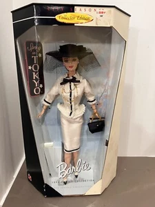 1999 Spring in Tokyo Vintage Barbie Mackie Face City Seasons #23499 NRFB - Picture 1 of 13