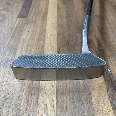 YONEX ADX 30 Carbon Putter 35.5", RIght Handed Super Stroke Grip - Image 1 of 4