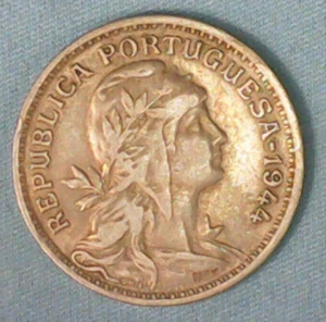 1944 PORTUGAL 50 CENTAVOS - XF+/- CONDITION - FREE U.S. / $12.50 WORLD SHIPPING - Picture 1 of 2