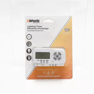 Woods 50043WD Digitale Zeitschaltuhr für Innen 125 Volt weiß Lampensteckdose - Bild 1 von 5
