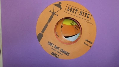 the angels 45 record times have changedwedding bells r ringing/very good - Image 1 of 2
