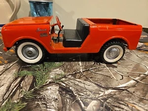 Vintage Tru Scale Scout International Harvester Red Truck Incomplete Parts USA - Picture 1 of 11