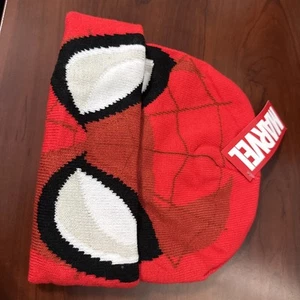 Spider-Man Roll-Down Beanie Hat - Picture 1 of 7