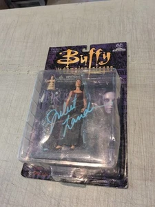 SIGNED AUTOGRAPH Juliet Landau Buffy Vampire Slayer Drusilla Figure 2001 Moore - Picture 1 of 14