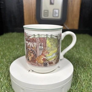 Villeroy & Boch Foxwood Tales Coffee Mug Porcelain 3 5/8” 10 oz Woodland Scene - Picture 1 of 6