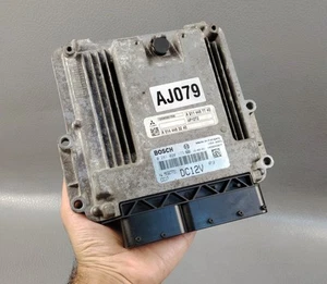Mitsubishi FUSO Canter 4P10T2 ECU Engine Computer 0281020173 MK667731 USED - Picture 1 of 10