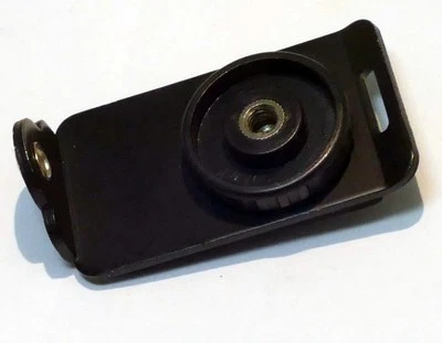 Camera strap bracket for tripod screw 1/4" for hand grip right hand - Image 1 of 4