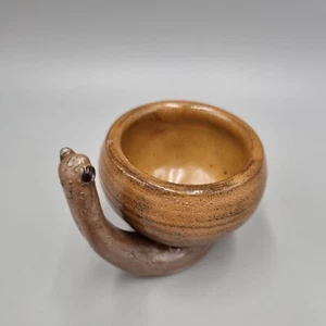 A Rowena Kinsman Studio Pottery 'Snail' Egg Cup Holder. - Picture 1 of 8