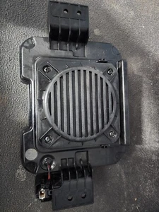2016 - 2019 HYUNDAI SONATA Vess Pedestrian Speaker Assembly 96395-E6000 - Picture 1 of 4