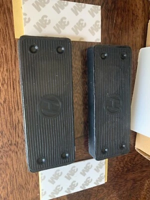 2 Magnetic Gun Holder Magnets Mount Desk Pistol Rifle Concealed Holster Hiram - Image 1 of 4