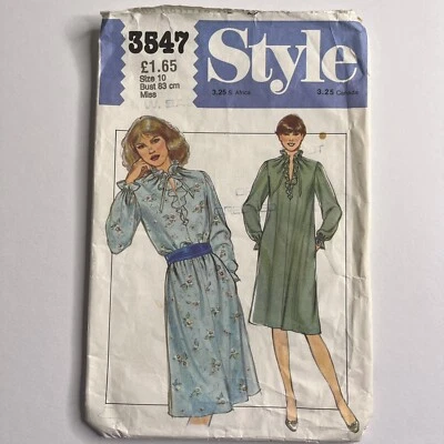 Style 3547 Loose Dress Ruffle Pockets Mumu Pull On Used Ladies Cut Pattern - Image 1 of 4