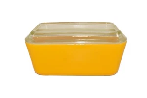 Pyrex 502B Yellow Refrigerator Dish with 502C Ribbed Glass Lid Vintage - Picture 1 of 5