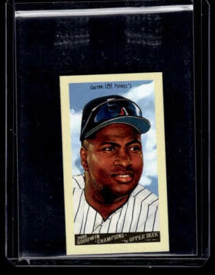 2009 Upper Deck Goodwin Champions #135 Tony Gwynn EX/NM San Diego Padres - Image 1 of 2
