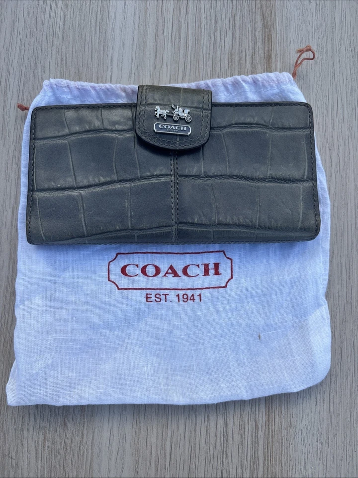 Vintage Coach Envelope Wallet Horse Buggy Logo Leather Green - Image 1 of 4