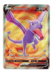 Aerodactyl V (Full Art) 179/196 Ultra Rare Holo SWSH11: Lost Origin Pokemon LP - Foto 1 di 2