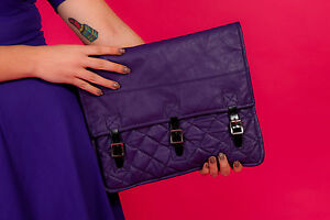 Übergroße Vintage lila Kunstleder gesteppte Clutch Tasche überarbeitet Vintage Clutch