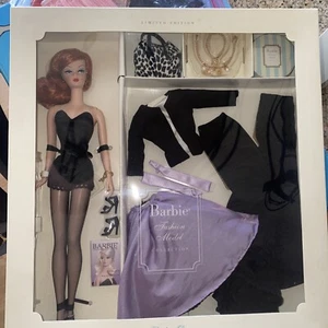 DUSK TO DAWN GIFTSET SILKSTONE FASHION MODEL FMC 2000 NRFB GOLD LABEL BY MATTEL - Picture 1 of 2