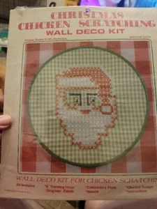 Kit decorativo de pared rascadores de pollo de colección Wang's Int ""Santa"" WKIT036 NUEVO DE LOTE ANTIGUO - Imagen 1 de 2