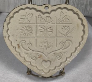 Pampered Chef Stoneware Cookie Mold - Gardens Of The Heart (1996) - Picture 1 of 3