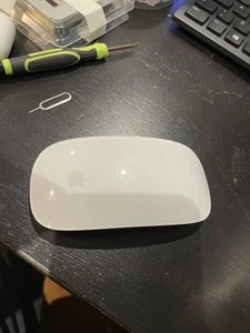 Apple Magic Mouse - Superficie Multi‑Touch - Bianco - A1256 - Bild 1 von 5