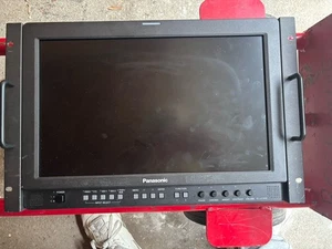 Panasonic BT-LH1700WP HD-SDI/SD NTSC PAL LCD Monitor without power cord - Picture 1 of 2