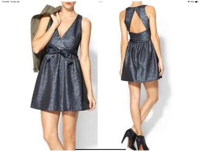 Vestido de Cóctel Revolve Parker Claudette Acabado Metálico Ajuste Acampanado S Fiesta Foto 1 de 4