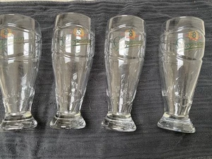 SET PUBBLICITARIO BIRRA STAROPRAMEN QUATTRO BICCHIERI 300ML - Foto 1 di 4