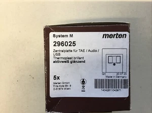 Merten Central Plate for TAE/Audio/USB 296025 Active White 5 Pack - Picture 1 of 2