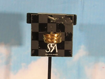 SAKS 5th AVE Gold Band Ring NWT Size 7 Foto 1 de 4