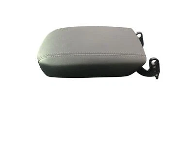 2024 GMC CANYON OEM FRONT CENTER CONSOLE LID COVER | JET BLACK (H2Z) - Image 1 of 4