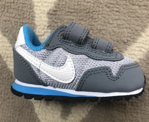 newborn baby nikes