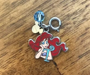 Disney Arielle Charm Monogramm "T" - Bild 1 von 4