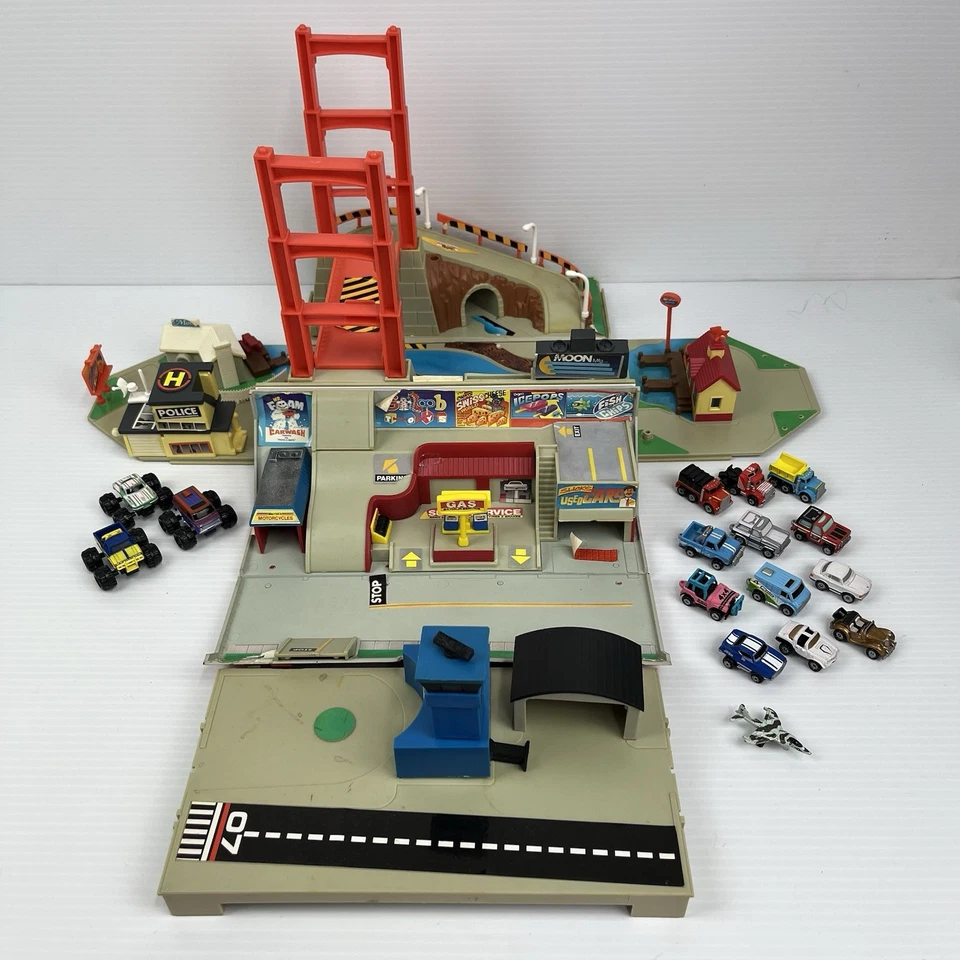 Galoob Micro Machines Cars + Super City Toolbox Playset Lot 1988 Vintage AS-IS - Image 1 of 4