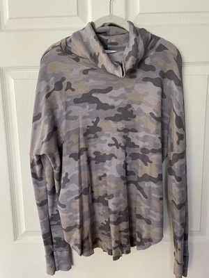 Женский вязаный топ Michael Stars с камуфляжным принтом и воротником-хомутом с длинным рукавом L - Изображение 1 из 4