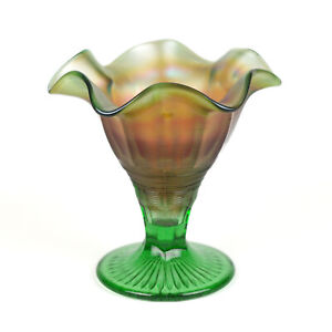 Northwood Green Carnival Graceful Vase Rayed Base, Antique Simple Simon 5 1/2"