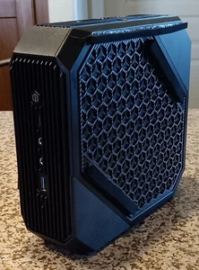 Minisforum HX77G RX 6600m Ryzen 7 7735hs Rembrandt-R Zen 3+ mini gaming pc - Picture 1 of 9