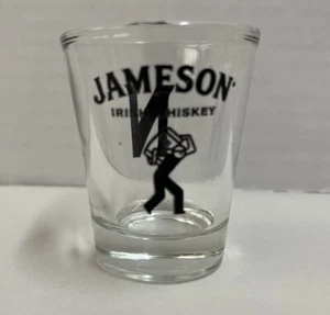 Bicchiere da whisky irlandese Jameson con la lettera "N" - Foto 1 di 8