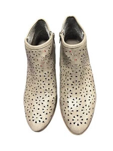 Unionbay Ankle Booties, Women's Size 8M Beige - Picture 1 of 7