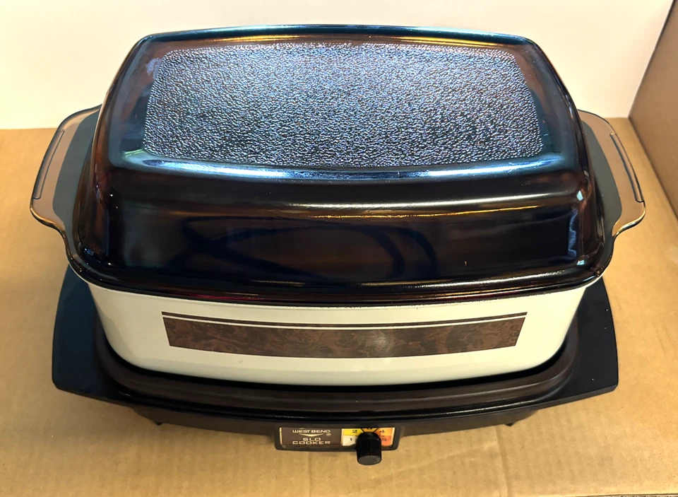 Westbend Vintage 4qt Slow Cooker Griddle Beige w Amber Lid Tested Works Great - Image 1 of 4
