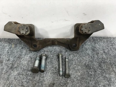 08-11 Mercedes E350 C300 C350 E400 TRW Brake Caliper Bracket 2044211194 Foto 1 de 4