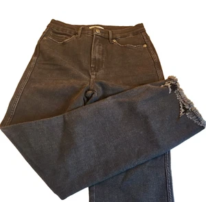 Good American Good Curve gerade Damenjeans Größe 6/28 schwarz Denim ausgefranster Saum - Bild 1 von 23
