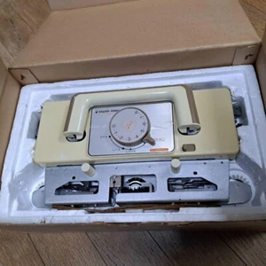 SILBERSCHILF LC560 Spitzenwagen für Silberschilfstrickmaschine gewartet - Bild 1 von 4