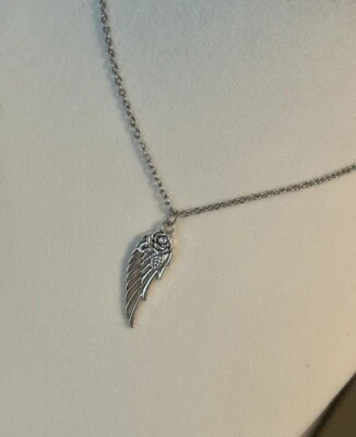 Stainless Steel Chain With Angel Wing Feather Pendant Necklace For Men Women New - Image 1 of 4