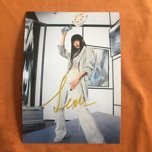 Lexie Liu Autographed Photo Chinese Singers Collection 5*7 RARE LIMITED - Picture 1 of 1