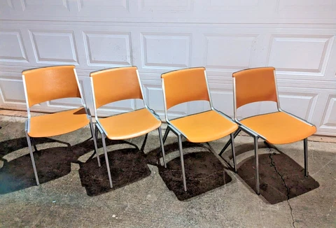(4) Vintage Aluminum Steelcase Stacking Chairs Model 1278 Yellow Gold - Rare Cover