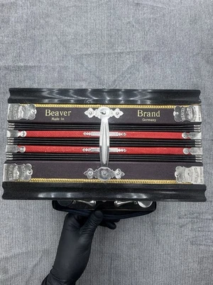 "Acordeão alemão" antigo da marca Beaver. - Imagem 1 de 4