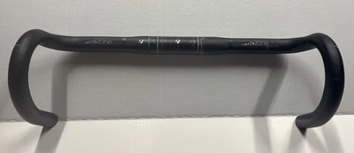 Manillar de carretera Bontrager RL Isozone VR-CF 31,8 diámetro 42 cm ancho aluminio Foto 1 de 4