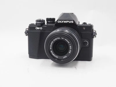 Olympus OM-D E-M10 II con lente 14-42 mm (U39088) SOLO RESIDENTES DE EE. UU. Foto 1 de 4
